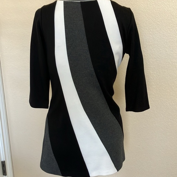 WHBM color block tunic - Picture 2 of 7